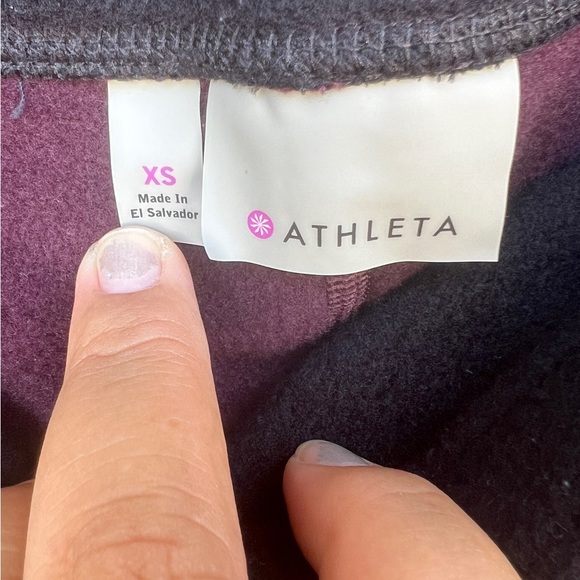 Athleta Fleece Leggings Burgundy Black Size XS Like New! - Picture 4 of 5